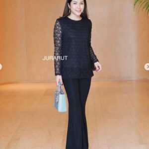 ✨เสื้อลูกไม้แขนกระดิ่ง✨