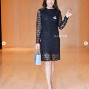 ✨จั๊มสูทลูกไม้✨