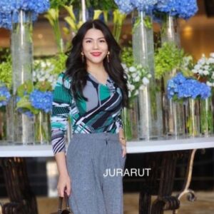 ✨เสื้อคอถ่วง✨