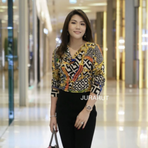 ✨เสื้อคอถ่วง✨