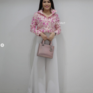 ✨กางเกงทรงบาน✨